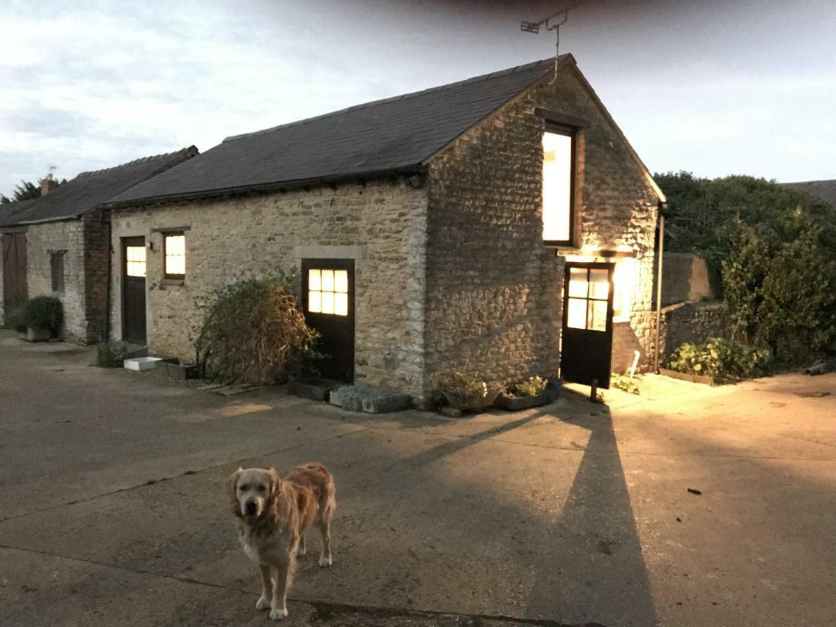 Troy'S Barn Apartment Brackley  Exterior photo